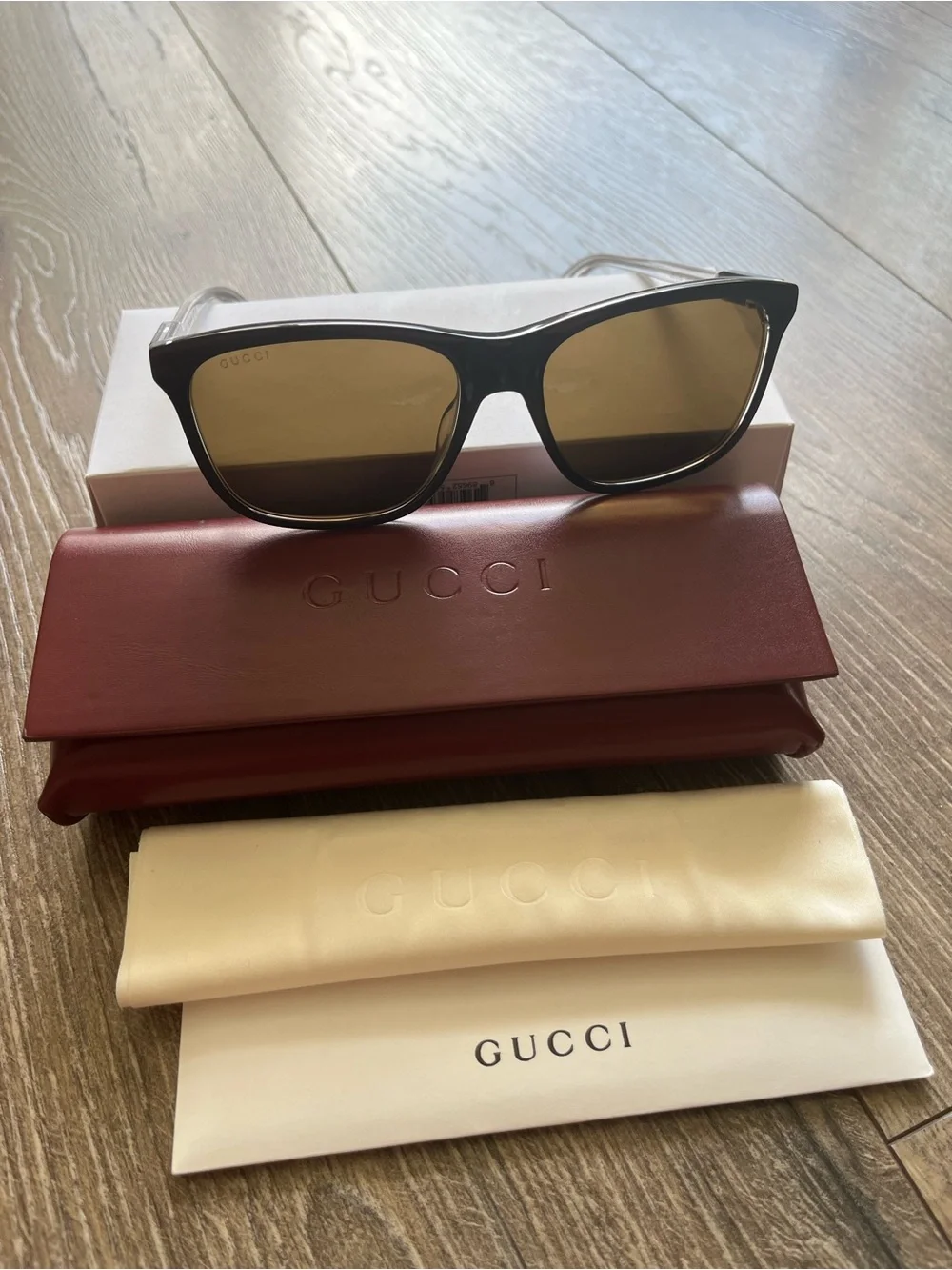 Gucci sunglasses